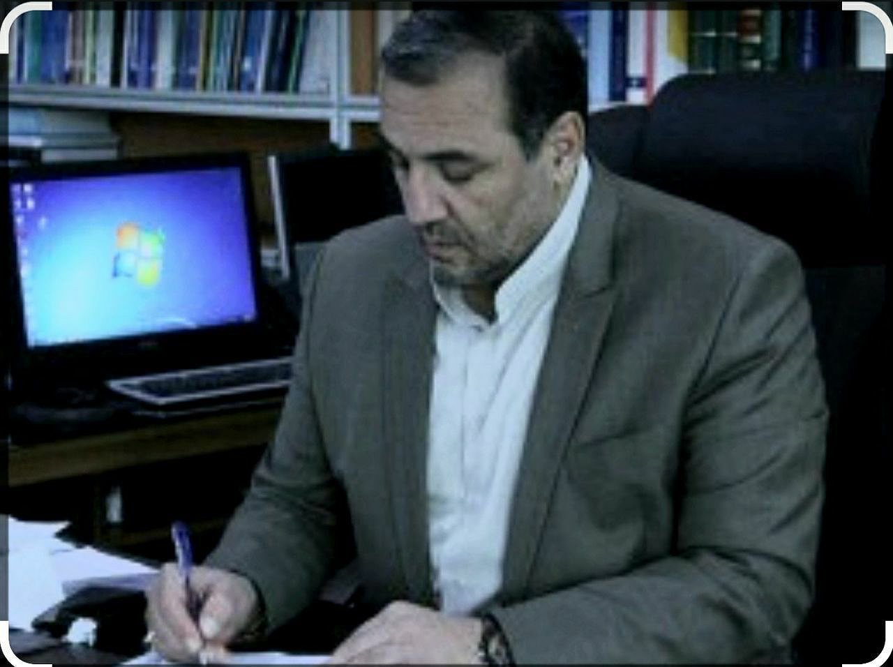 استاندار ایلام در پیامی سالروز تاسیس کمیته امداد امام خمینی (ره) را تبریک گفت