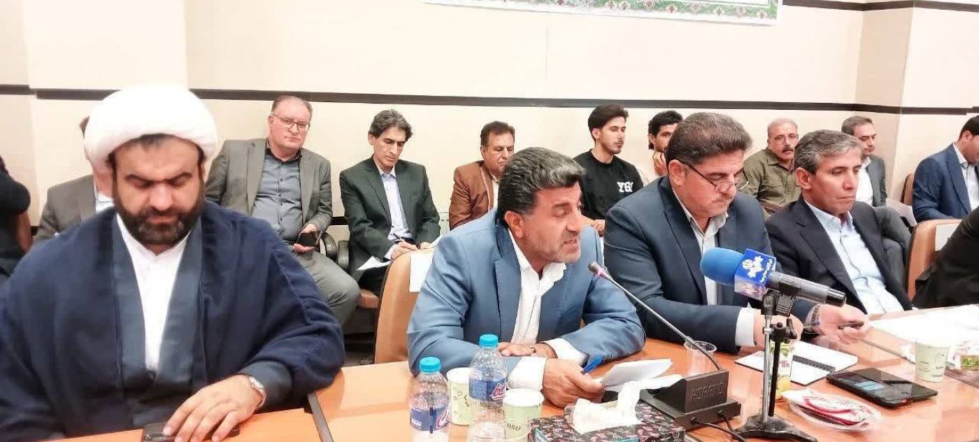 فرماندار دهلران بر توسعه صنایع و معادن این شهرستان تأکید کرد