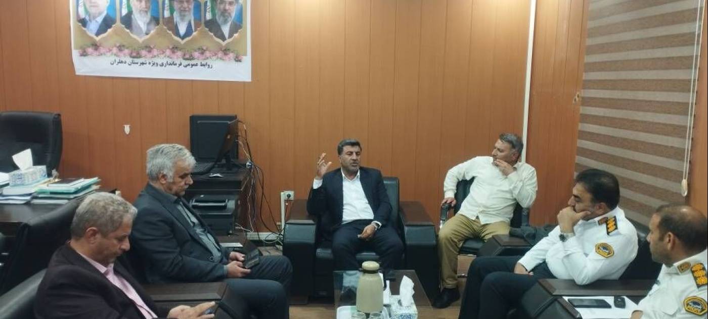 فرماندار ویژه دهلران : شتاب‌بخشی به طرح چهارخطه کردن ۲۵ کیلومتر از این مسیر و اجرای فوری اقدام‌های ایمنی 