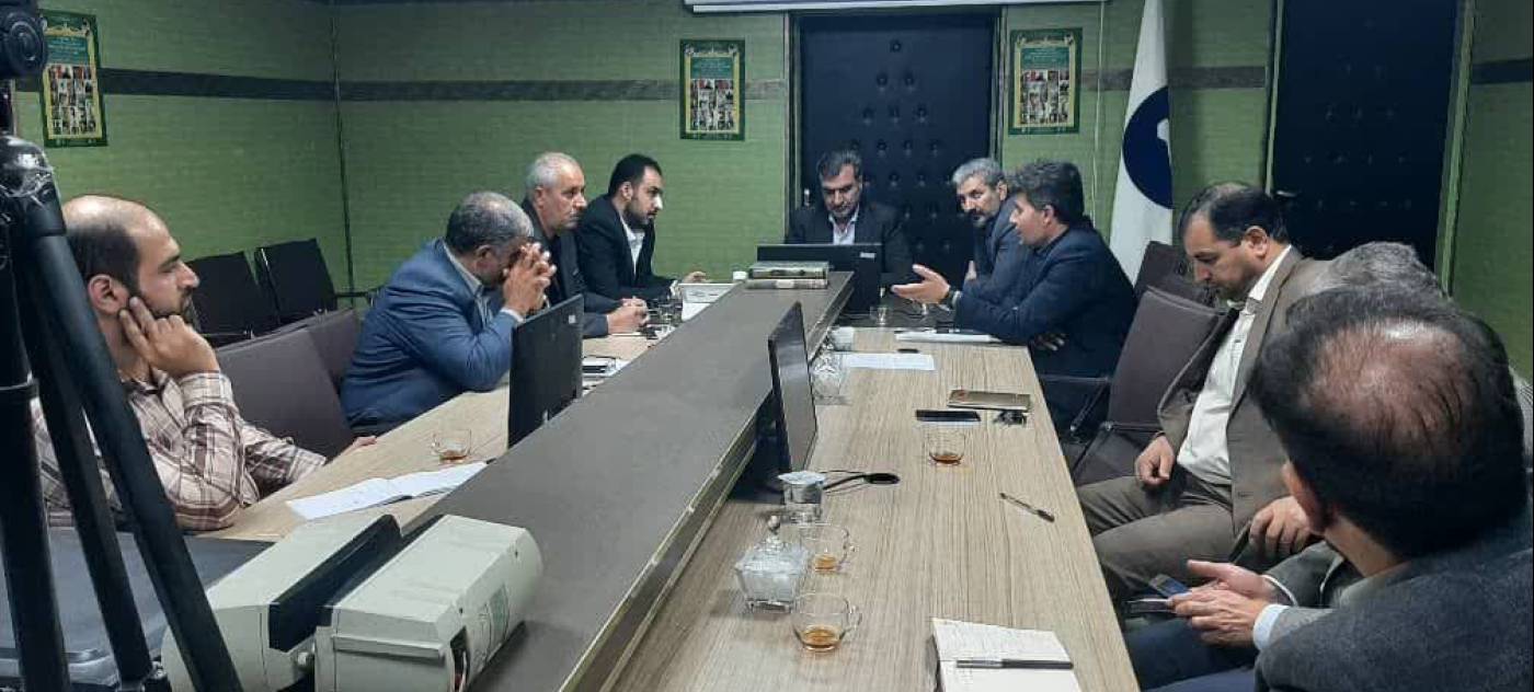 نشست سرمایه‌گذاران نیروگاه‌های تجدید‌پذیر در استان برگزار شد