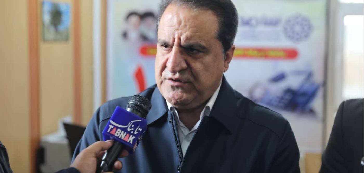 پیگیری رفع مشکلات ۴۰ شهروند ایلام در گفتگو استاندار ایلام
