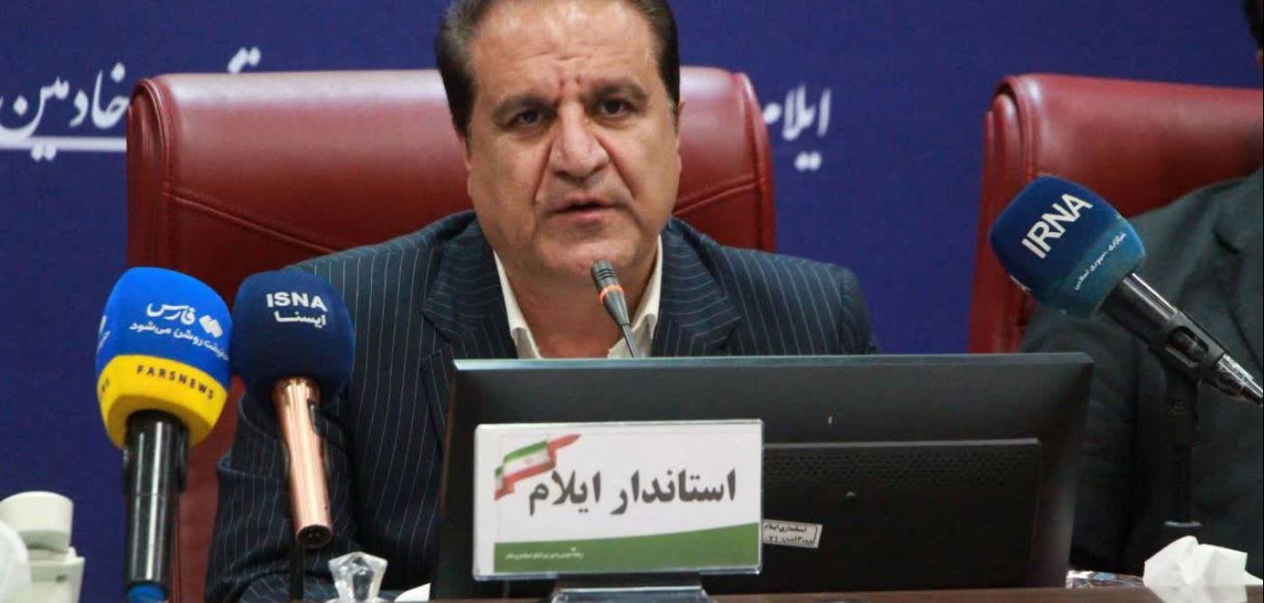  معتمدان، نخبگان، اصحاب قلم و پژوهشگران، سرمایه‌های واقعی استان هستند/ مرزهای جدید ایلام پشتوانه مرز مهران هستند