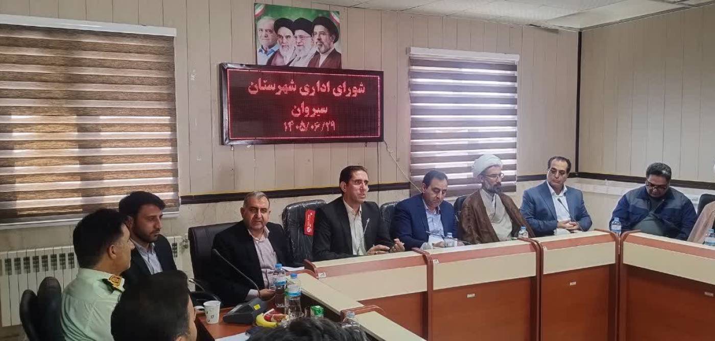  وحدت و انسجام اجتماعی، رمز عبور از چالش‌ها و عامل پیروزی بر دشمن بوده است