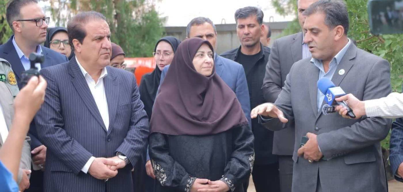 بازدید رئیس سازمان حفاظت محیط زیست از نهالستان ایوان