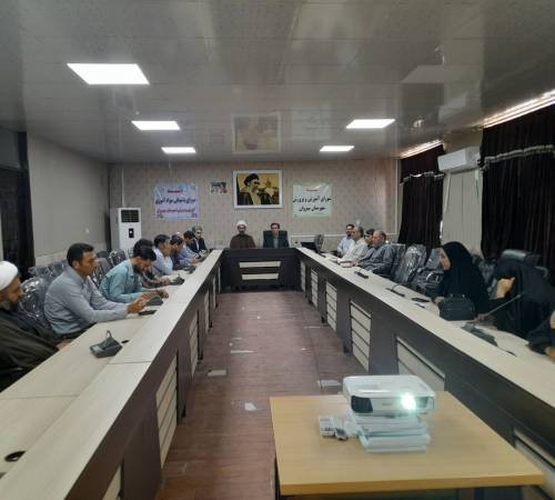 فرماندار سیروان: برگزاری مطلوب امتحانات نهایی نیازمند هم‌افزایی دستگاه‌هاست/ آموزش و پرورش زیربنای توسعه و آینده‌سازی کشور است