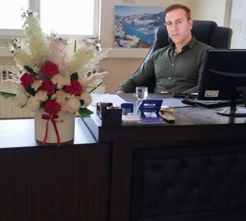 ✍: یاسین اطهری:   گشایش فصل تازه توسعه در سیروان؛ از آسفالت راه‌ها تا روشنایی روستاها و کلاس‌های درس